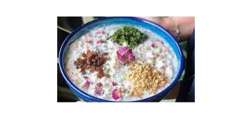 طرز تهیه آب دوغ خیار ساده خانگی برای دو نفر